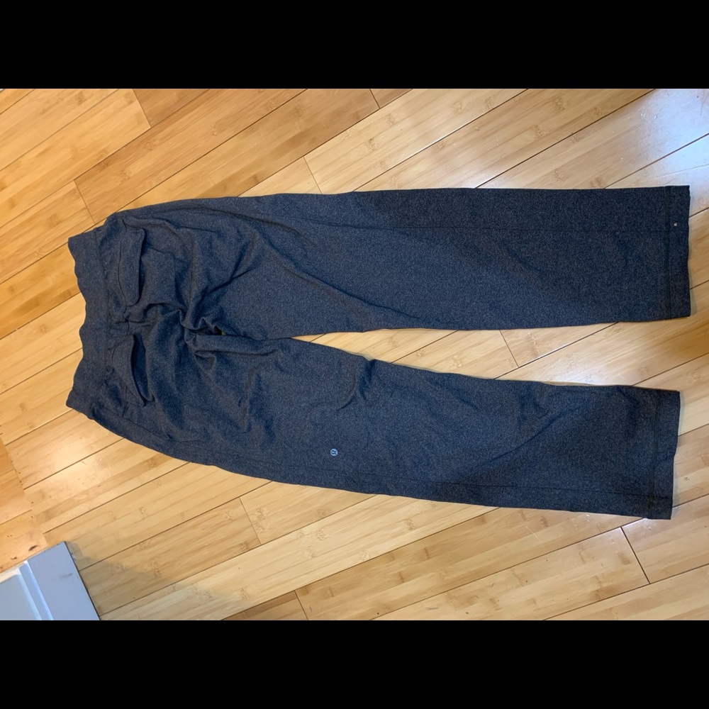 Great condition lulu pants